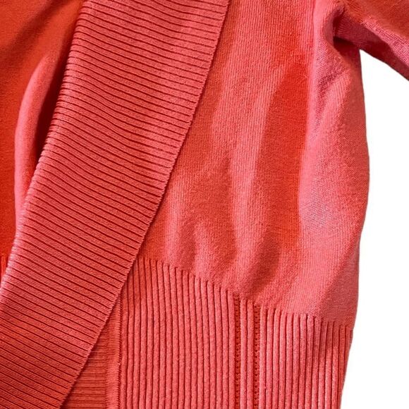 PREMISE STUDIO Coral Crop Sweater - Picture 5 of 7